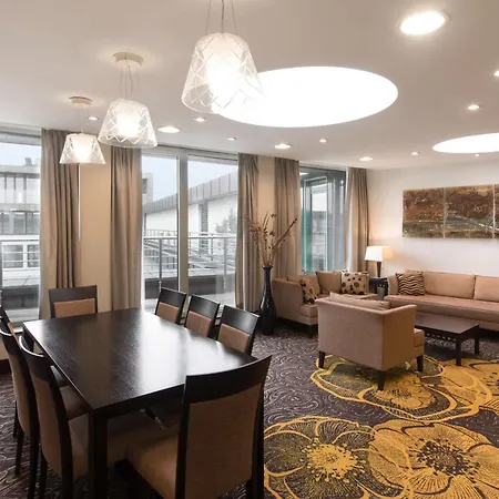 Radisson Blu Carlton Hotel, 4* Bratislava
