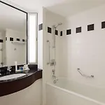 Radisson Blu Carlton Hotel, Отель Братислава