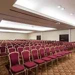 Отель Radisson Blu Carlton Hotel,