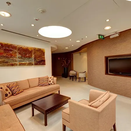Hotel Radisson Blu Carlton Hotel, 4*