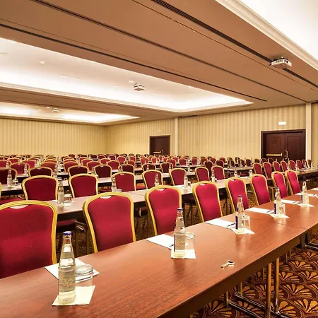 Radisson Blu Carlton Hotel, Pozsony