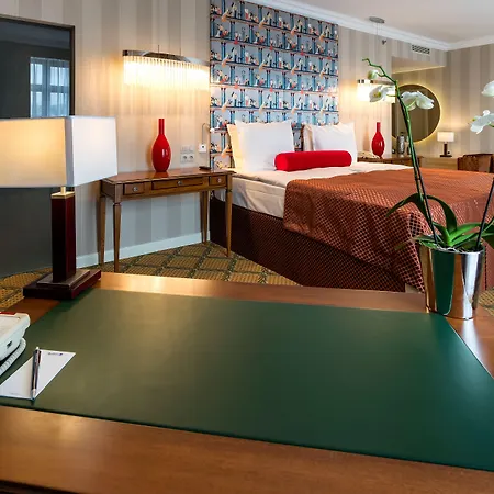 Szálloda Radisson Blu Carlton Hotel,