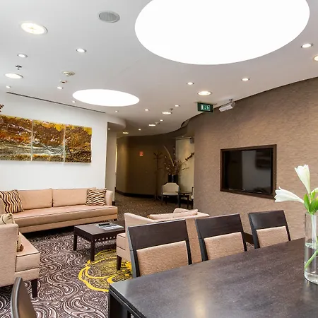 Radisson Blu Carlton Hotel, 4* Pozsony