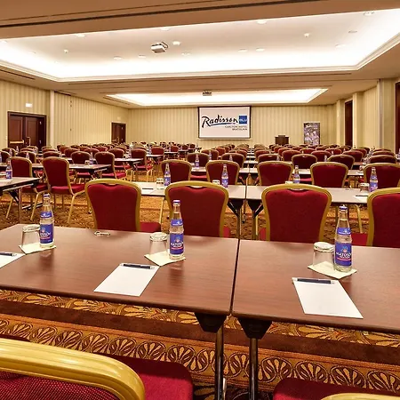 Hotel Radisson Blu Carlton Hotel, 4*