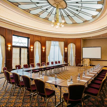 Radisson Blu Carlton Hotel, 4* Bratislava