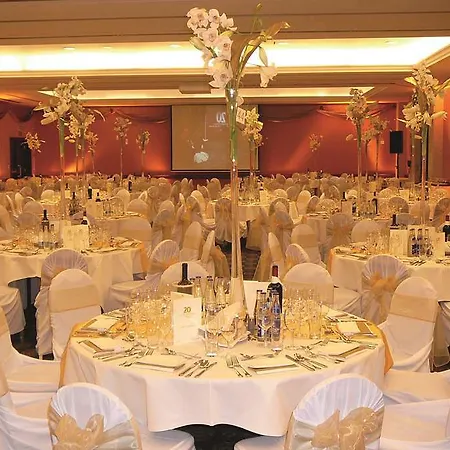 Radisson Blu Carlton Hotel,