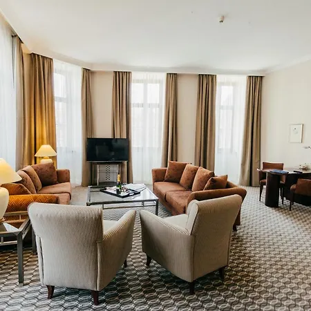 Radisson Blu Carlton Hotel,