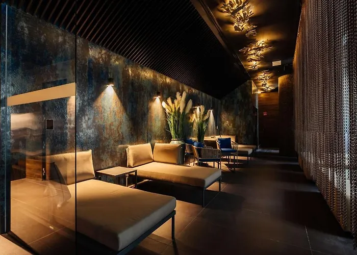 Radisson Blu Carlton Hotel,